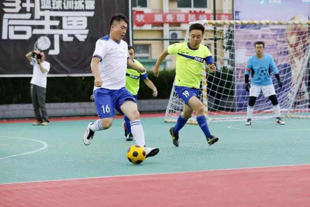 39岁吉布森1年底薪加盟黄蜂 黄蜂看中他领导力